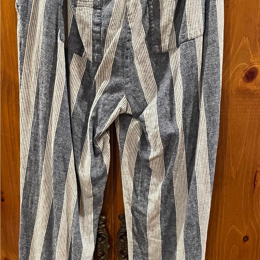 Comfortable pants, Old Navy, size large, good condition